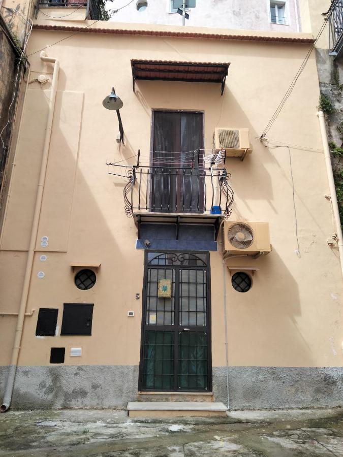 Little Art House Gaeta Exterior foto